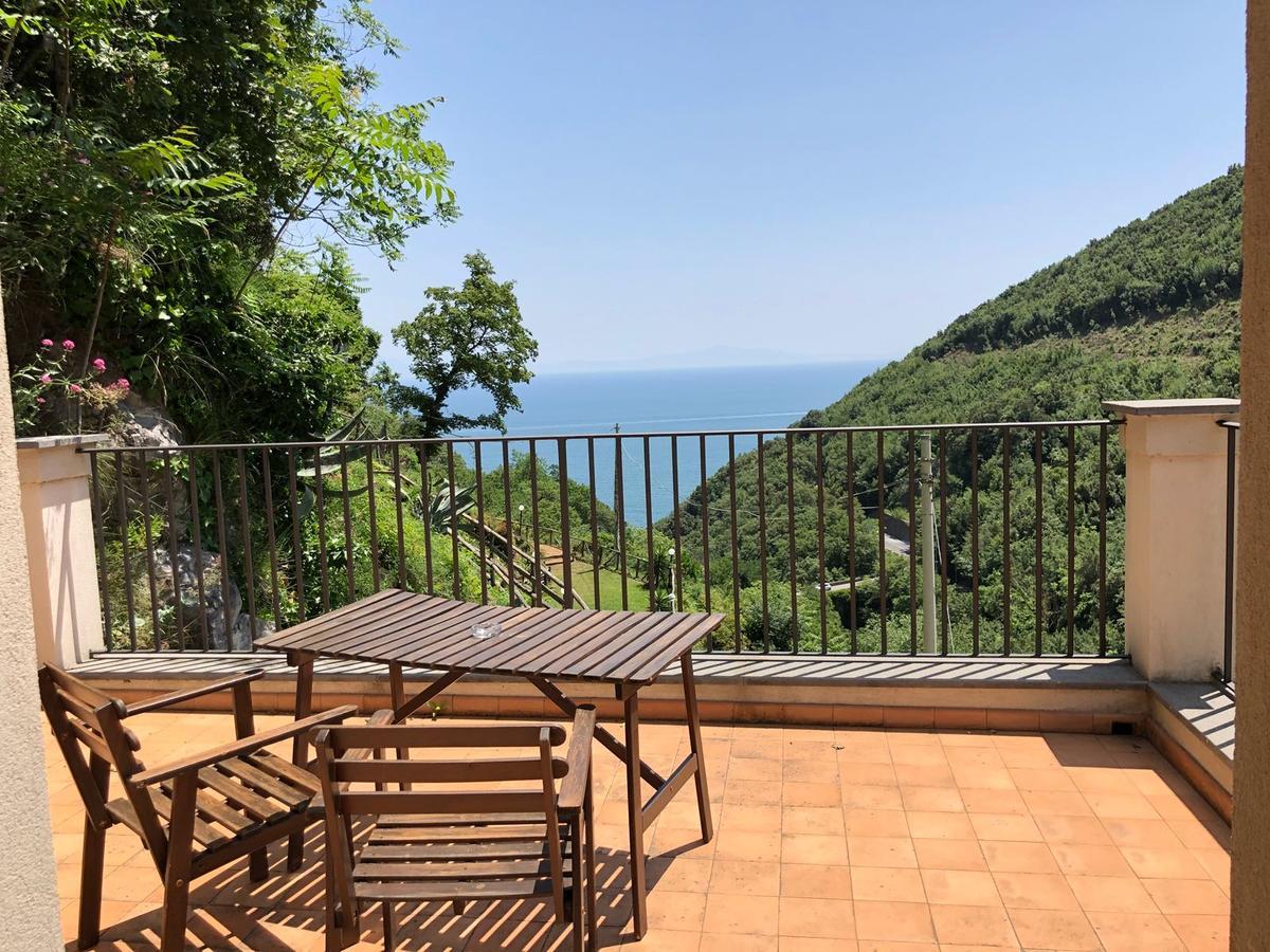 B&B Costa Di Amalfi Vietri Eksteriør billede