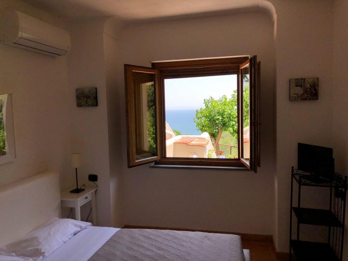 B&B Costa Di Amalfi Vietri Eksteriør billede