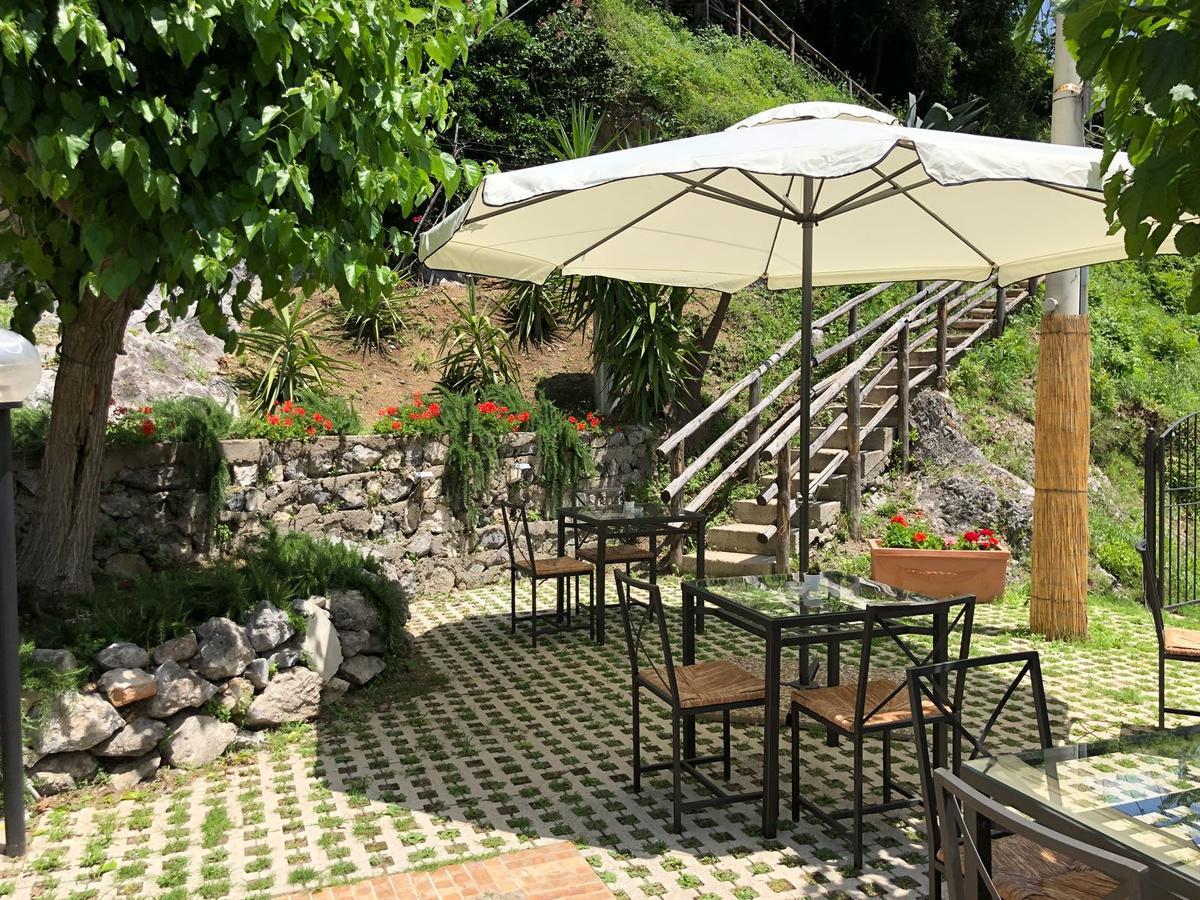 B&B Costa Di Amalfi Vietri Eksteriør billede