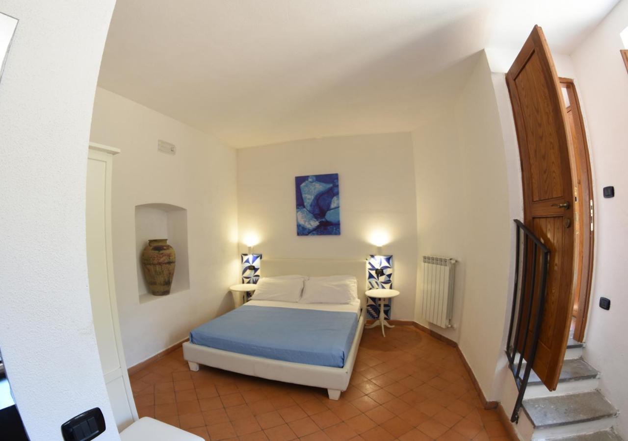 B&B Costa Di Amalfi Vietri Eksteriør billede